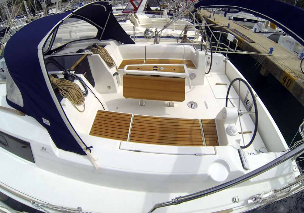 Dufour 382 Grand Large (2016) - Yacht Charter Croatia