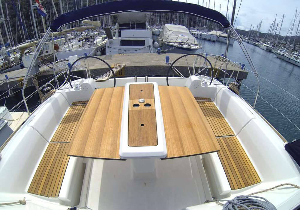 Dufour 410 Grand Large (2016) - Yacht Charter Croatia