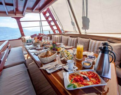 M/Y Romanca