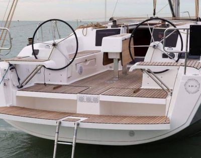 Dufour 382 GL (2017)