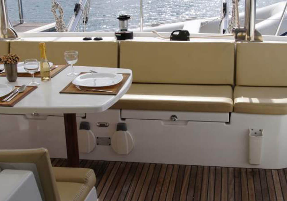 Lagoon 440 (2009) - Catamaran Charter Croatia