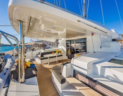 Lagoon 50 Fly (2018)