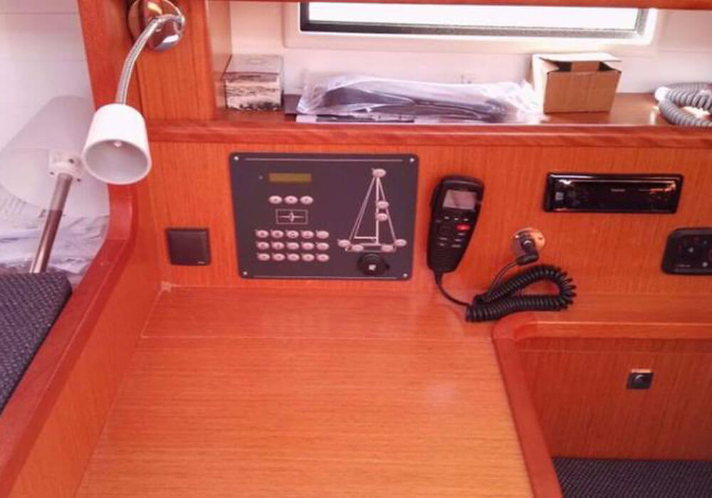 Bavaria Cruiser 41 (2016) - Yacht Charter Croatia
