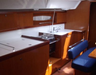 Oceanis 46 (2011)