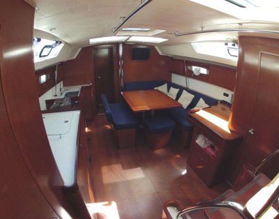 Oceanis 46 (2011)