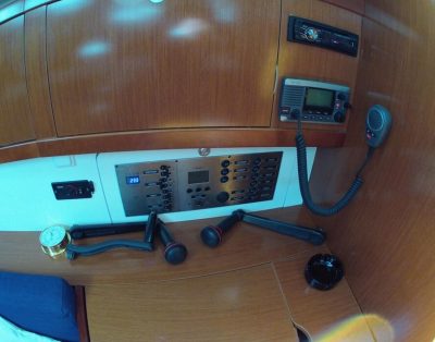 Oceanis 46 (2011)